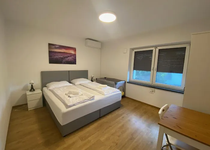 Vila Ada - 4 Cosy Apartments