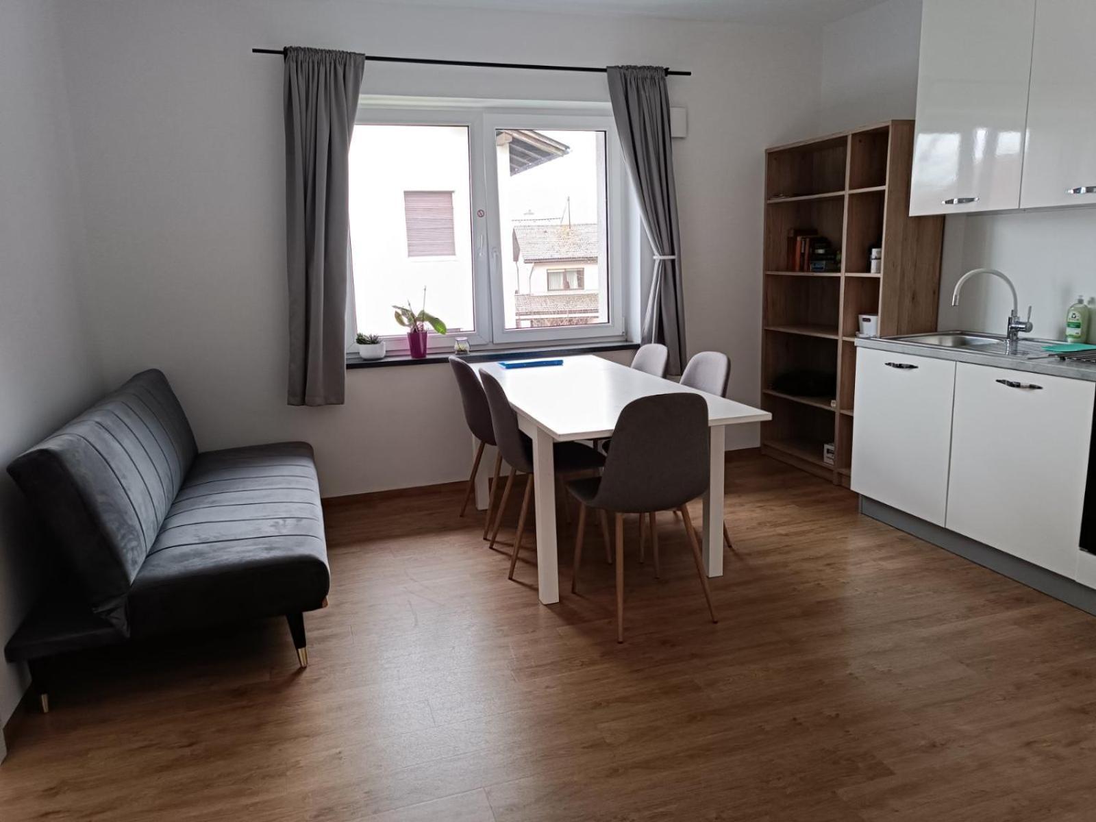 Ada - 4 Cosy Apartment *